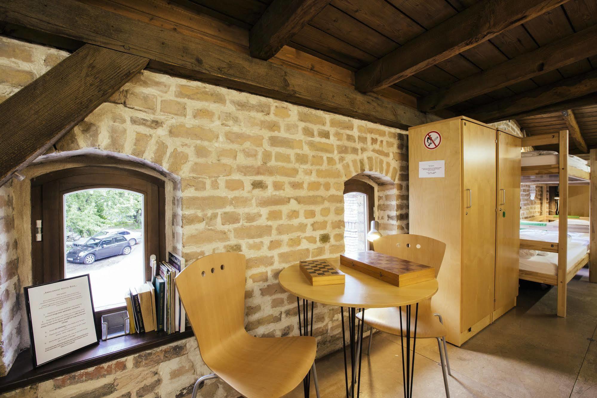 Amalienhof Guesthouse Riga Extérieur photo