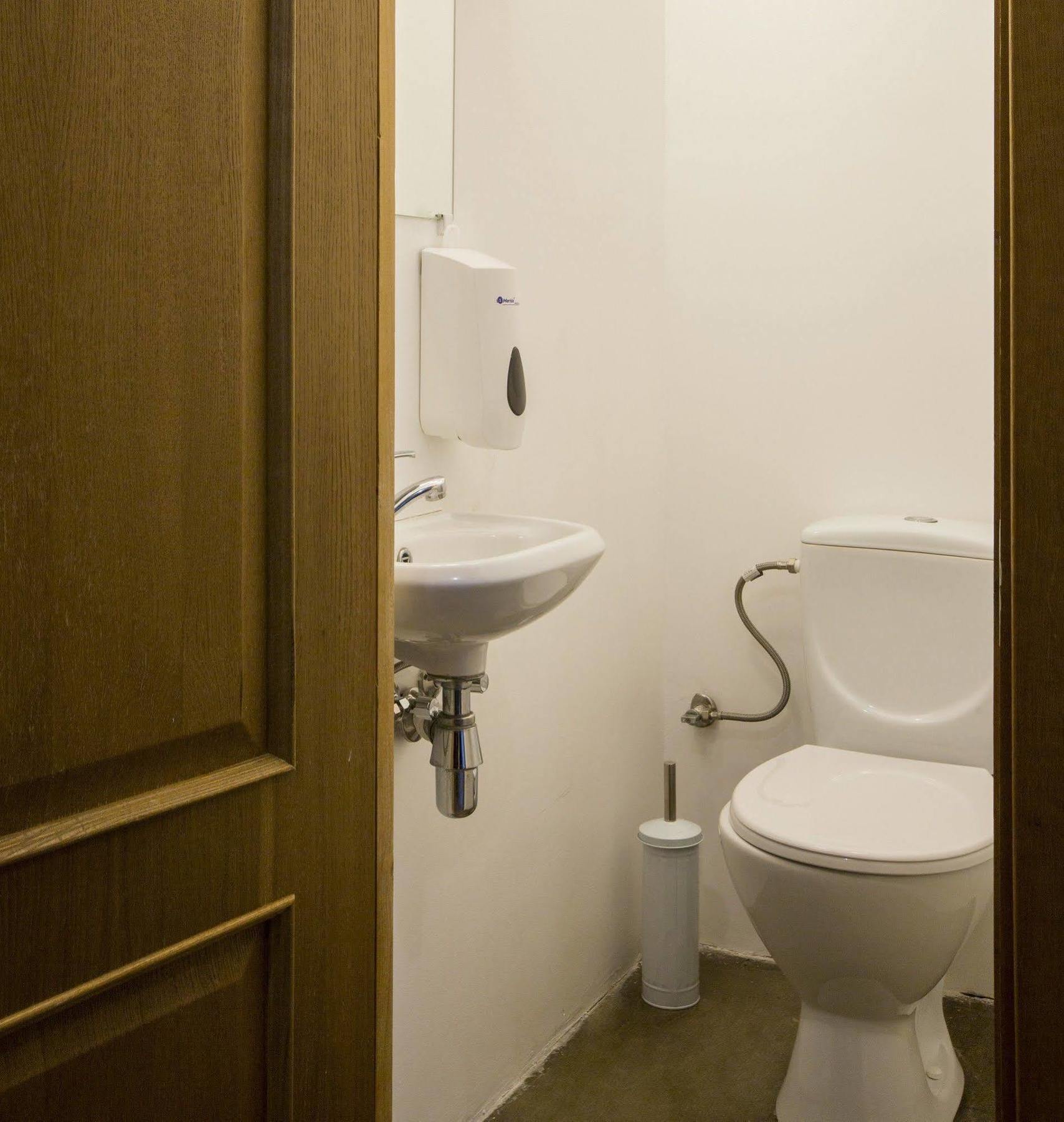 Amalienhof Guesthouse Riga Extérieur photo